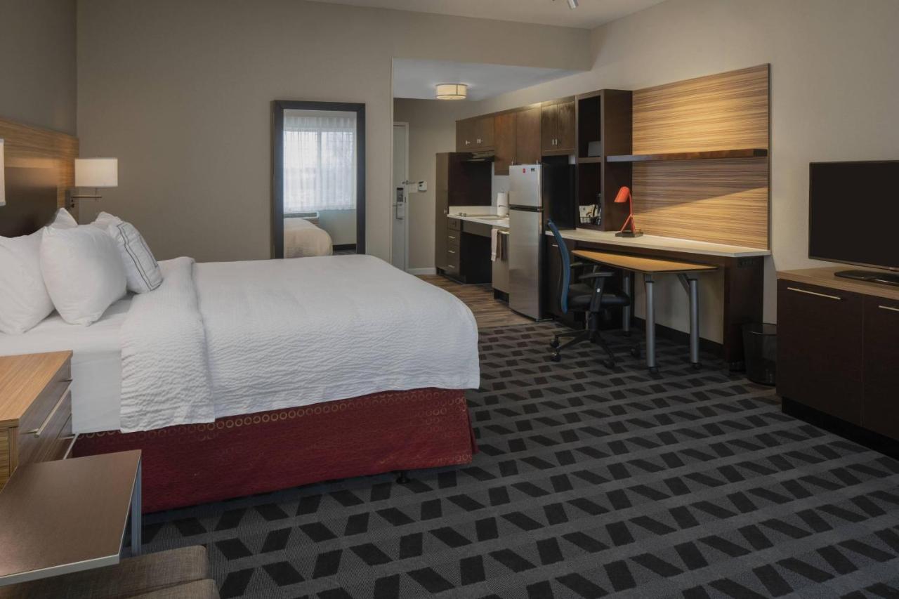 Towneplace By Marriott Suites Clarksville Exterior photo