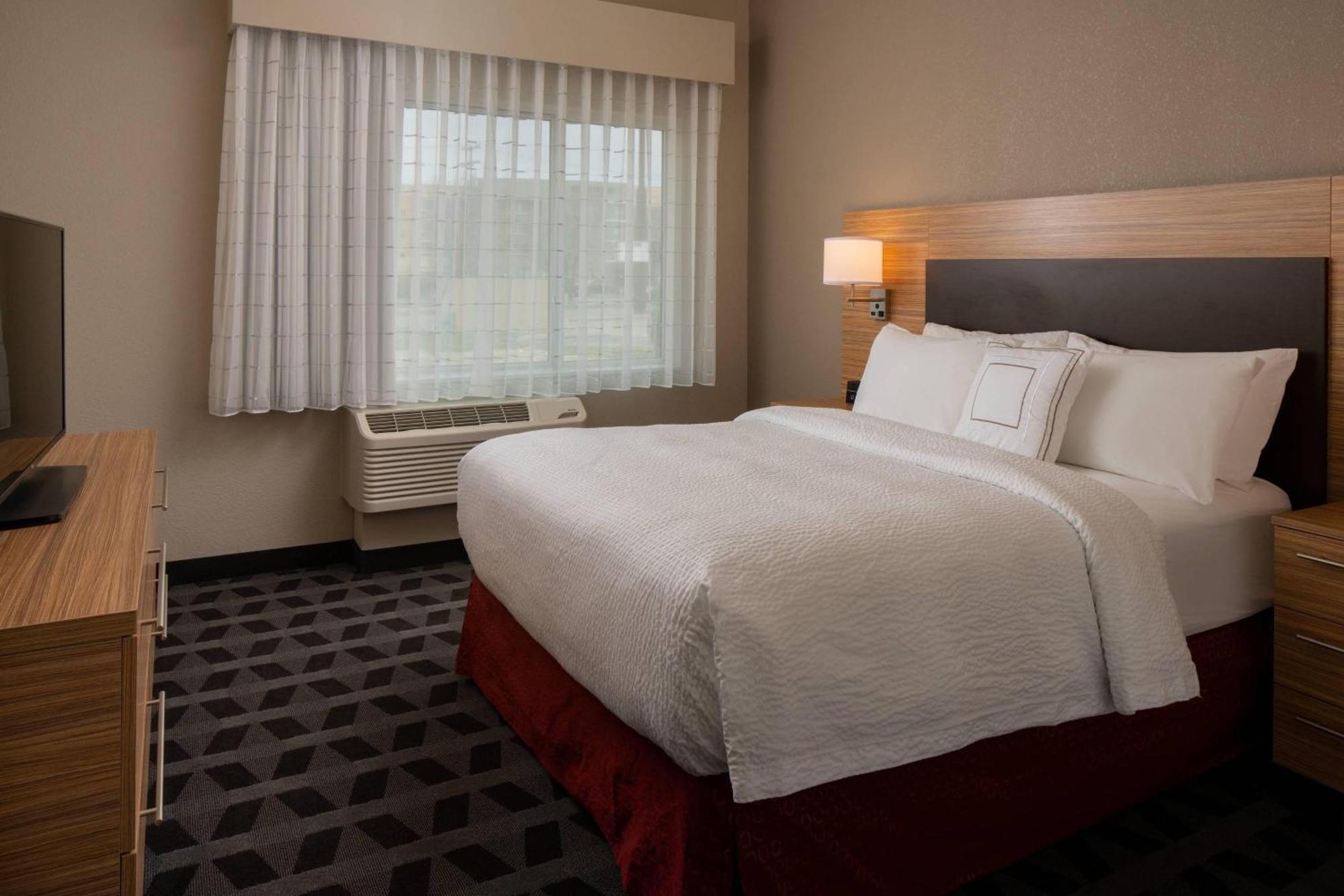 Towneplace By Marriott Suites Clarksville Exterior photo
